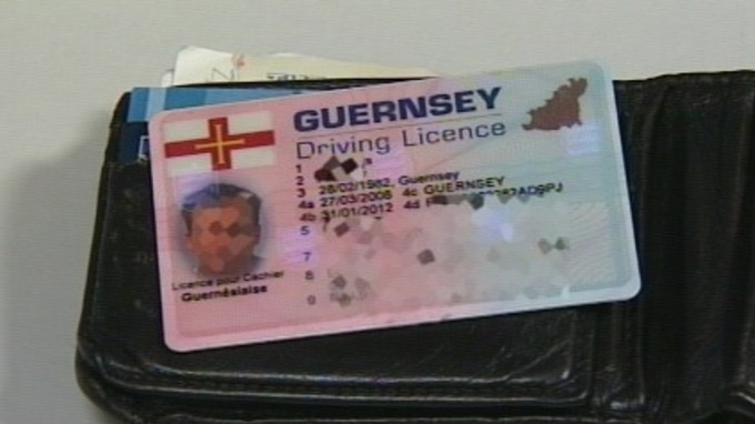 Buying a Guernsey driving licence